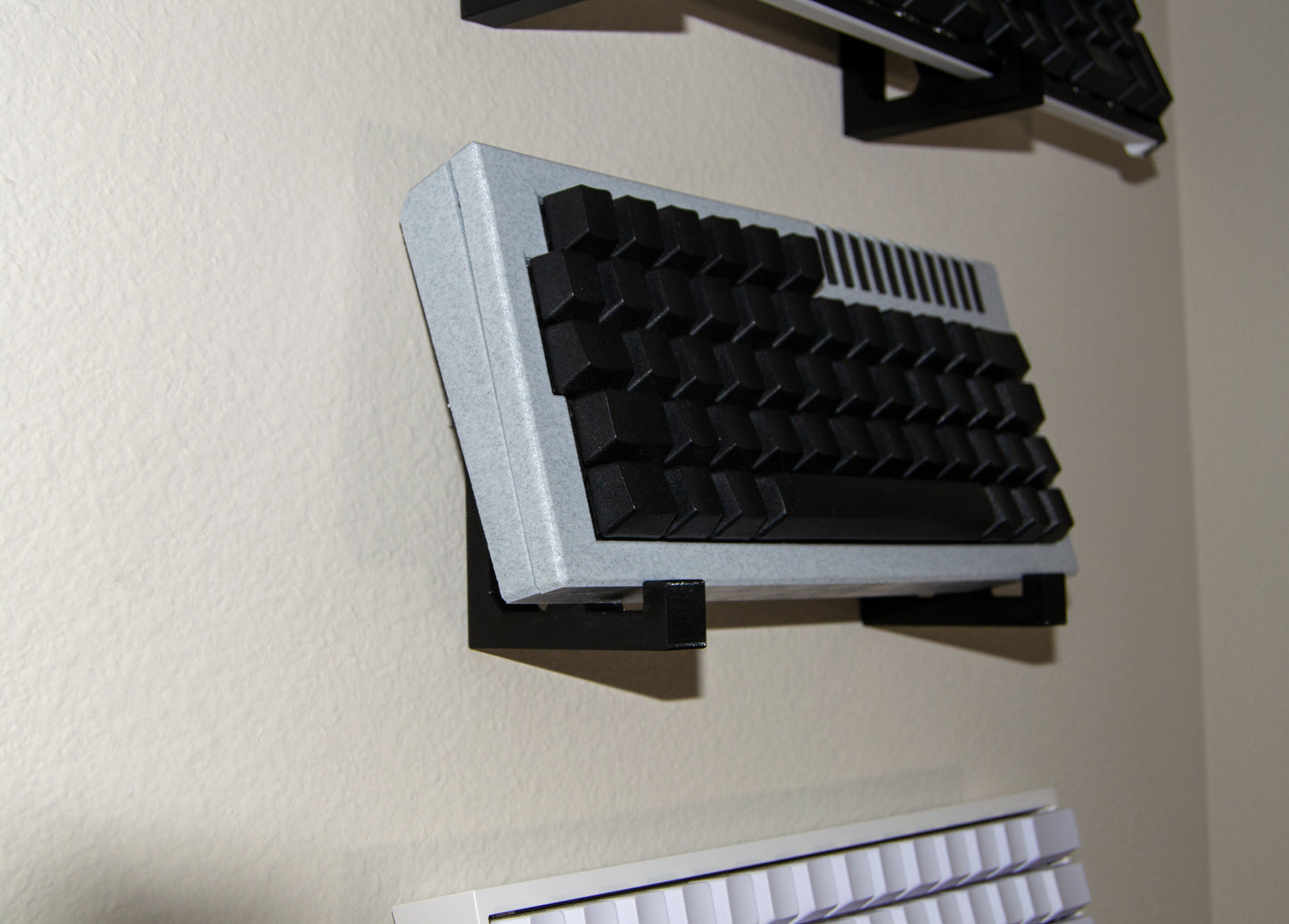 Wall Mounted Mechanical Keyboard Display Stand
